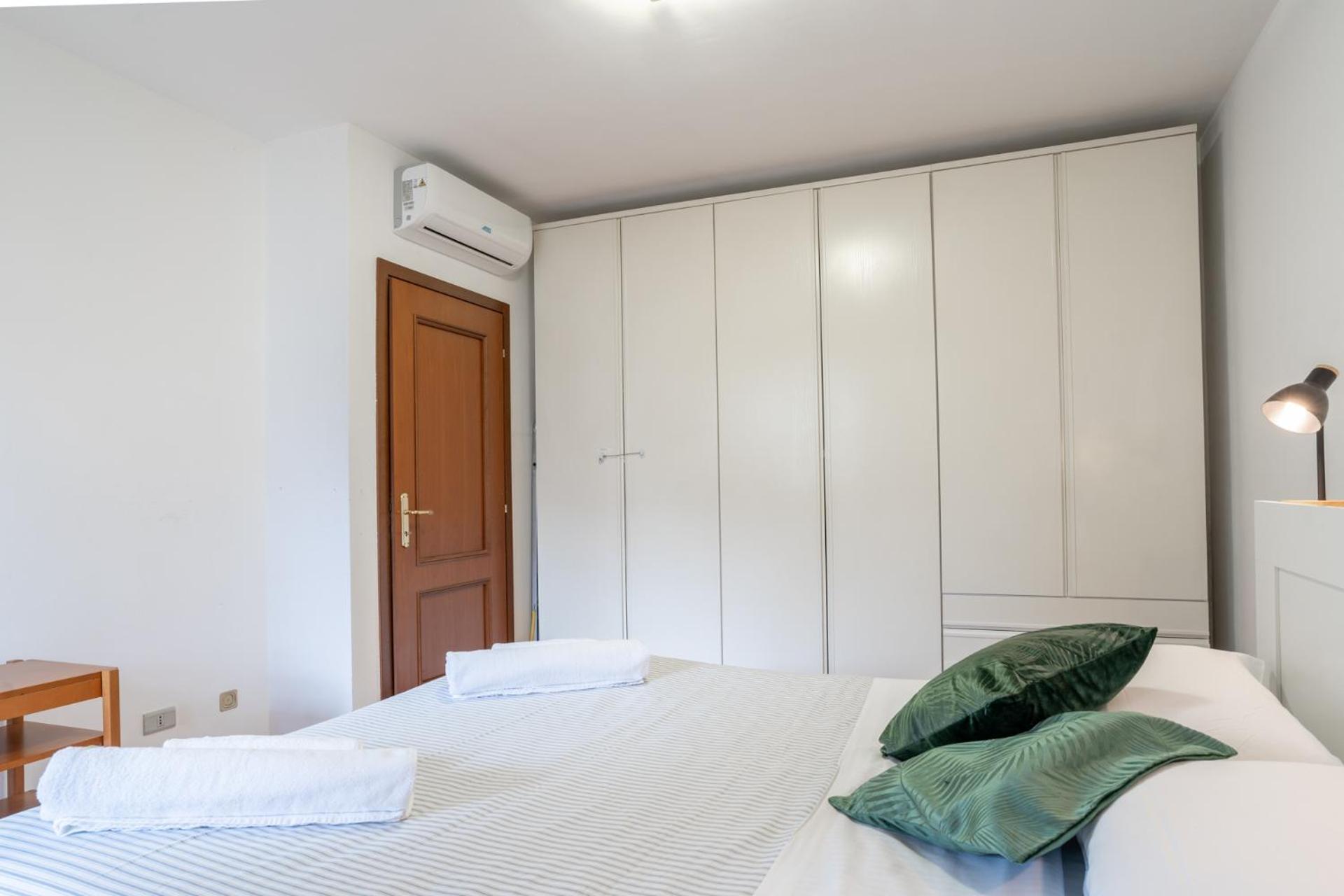 Spacious Bright Apartment Near City Center And Como Lake With Air Conditioning Lecco Exterior foto