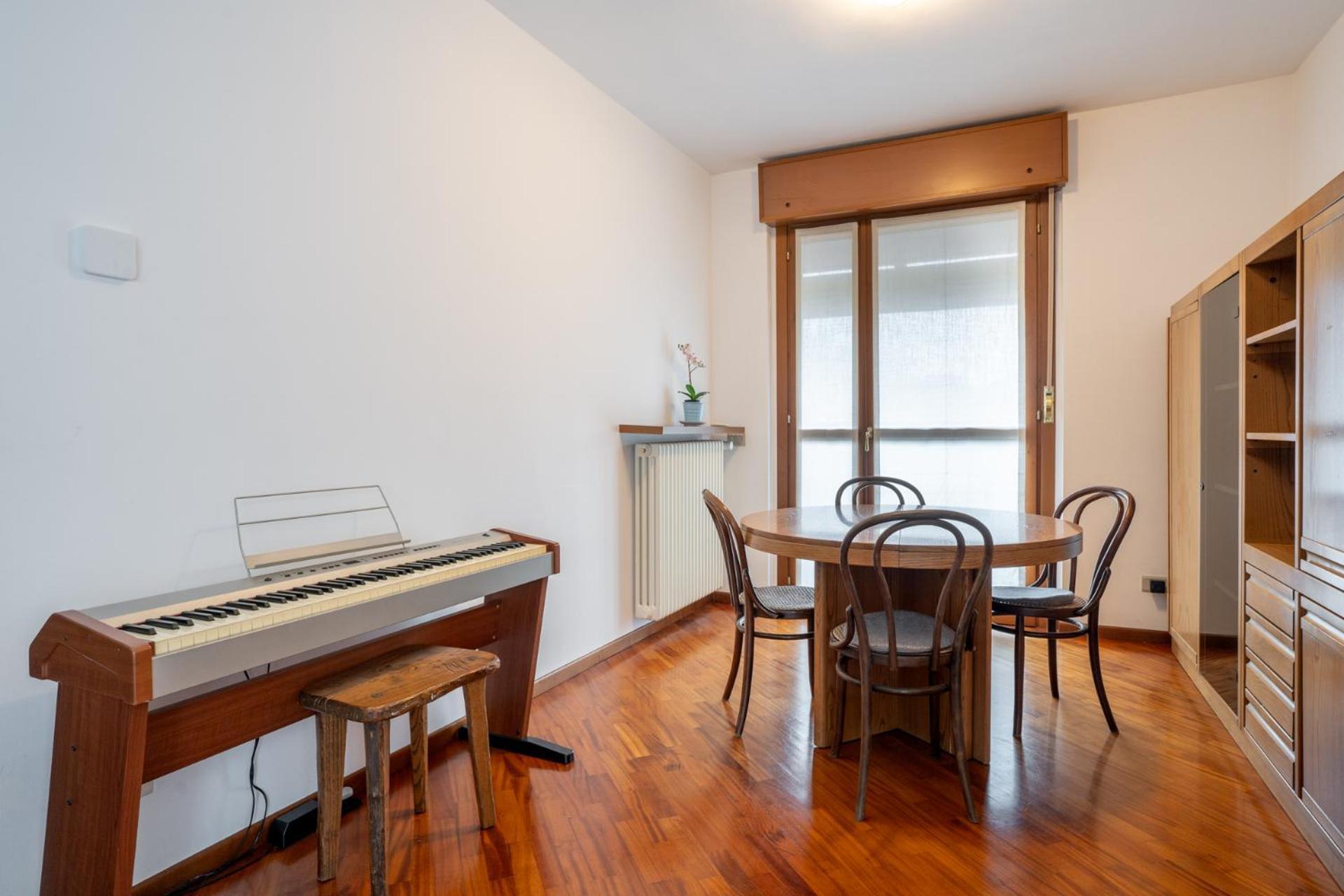 Spacious Bright Apartment Near City Center And Como Lake With Air Conditioning Lecco Exterior foto
